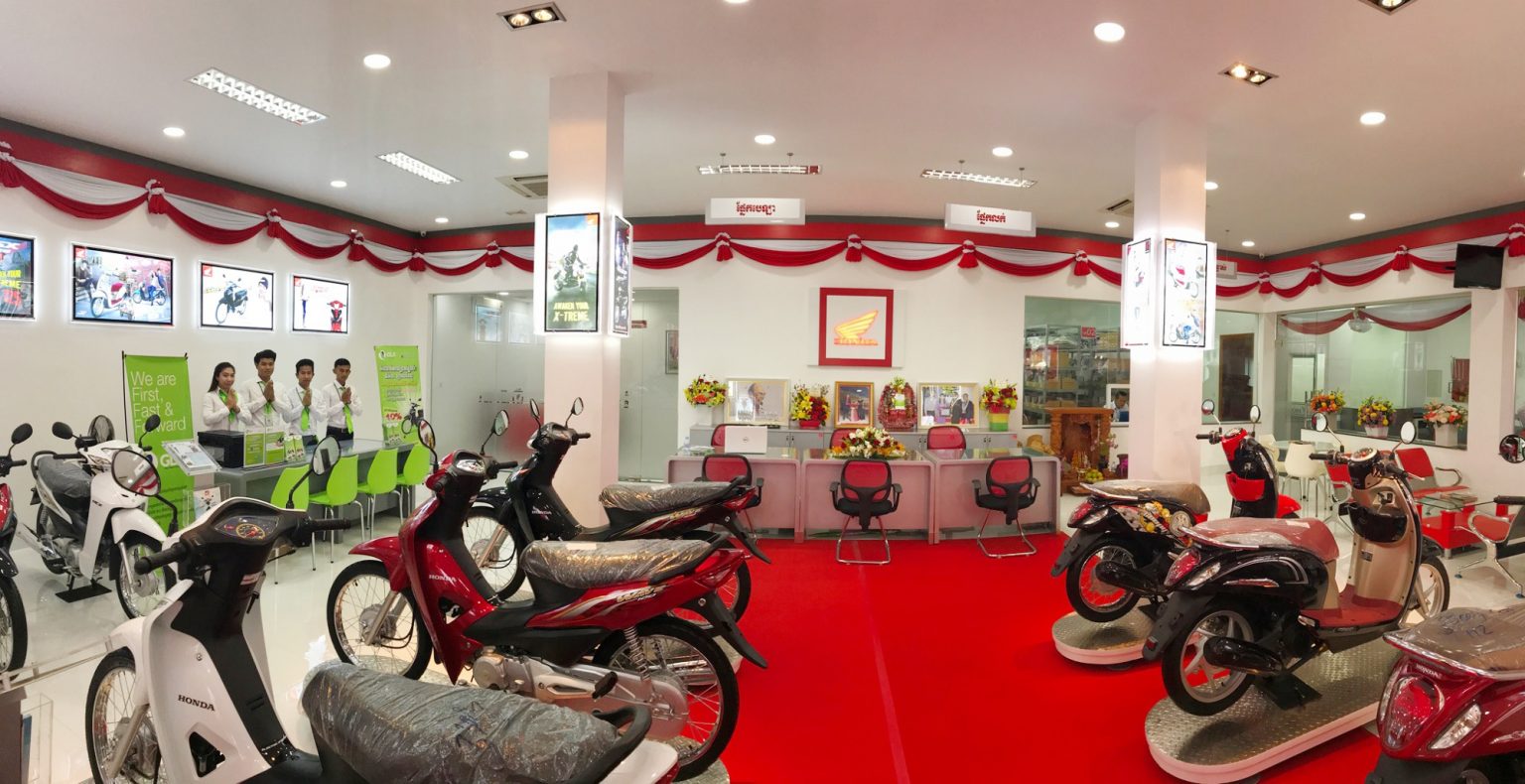Grand Opening New HONDA Dealer Srey Oun Kampong Trach at Province